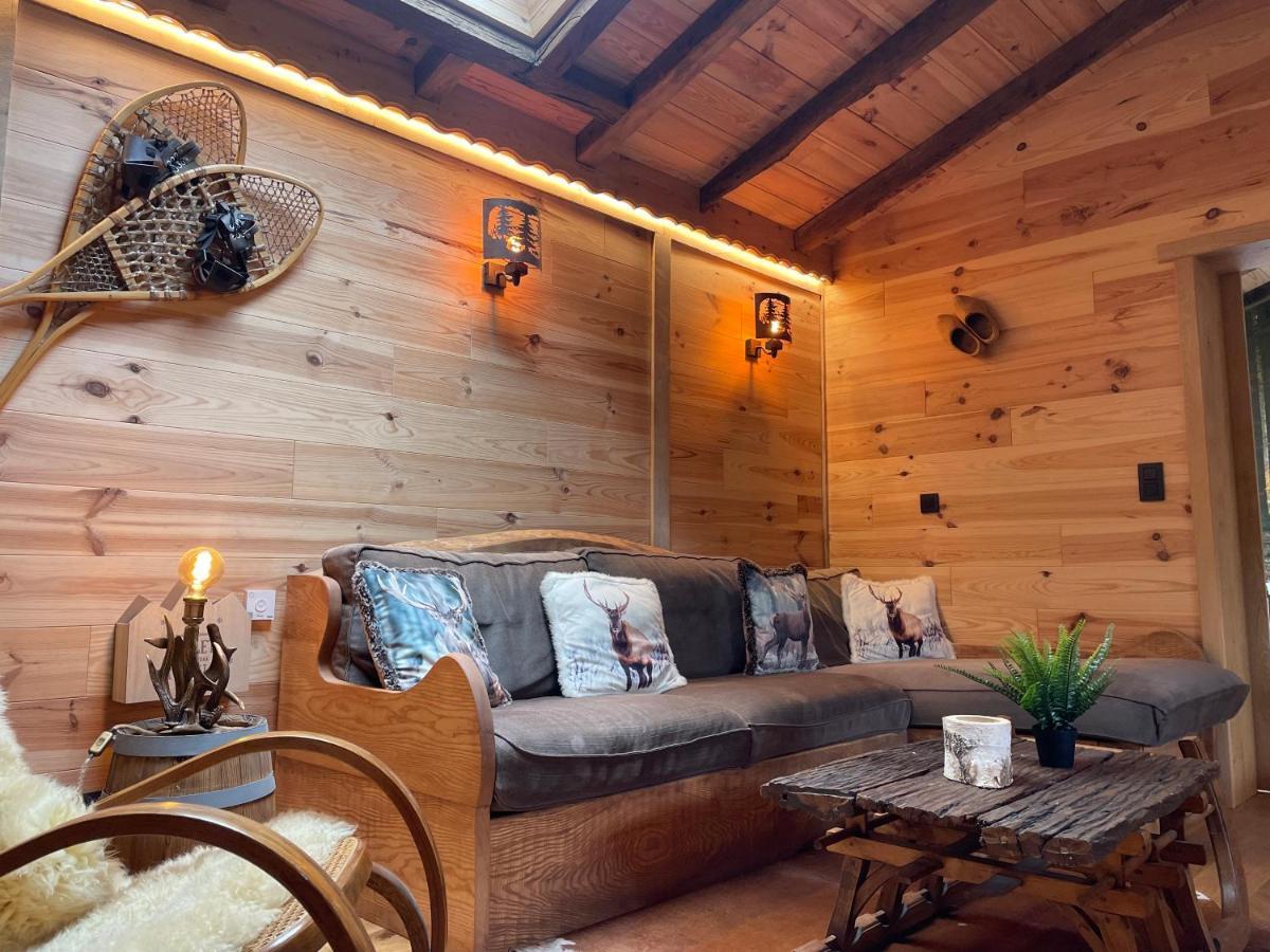 Le Chalet Du Helivy Жале Екстериор снимка
